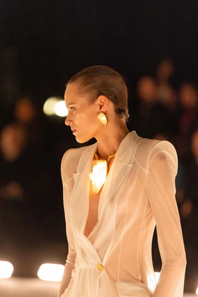 Look 55